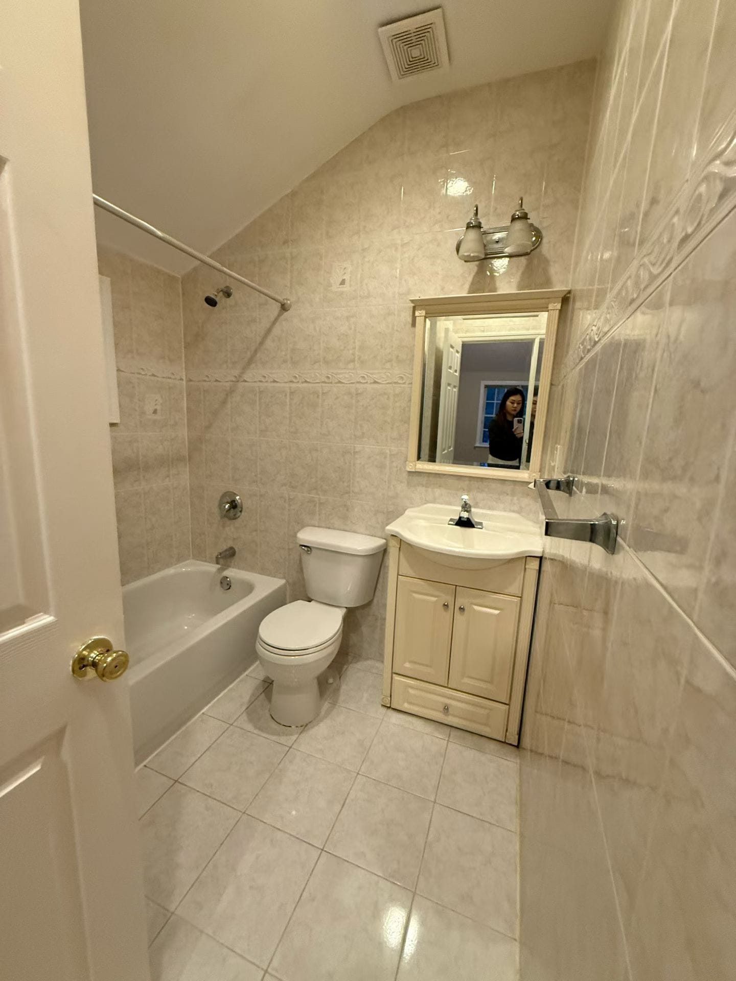 微信图片_2025-10-04_214942_547