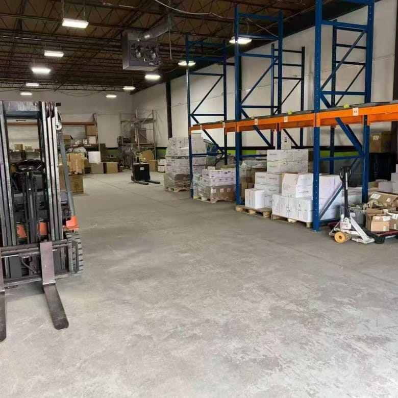 Farmingdale 仓库分租 3000 SF | 长岛49出口 | ,250/月