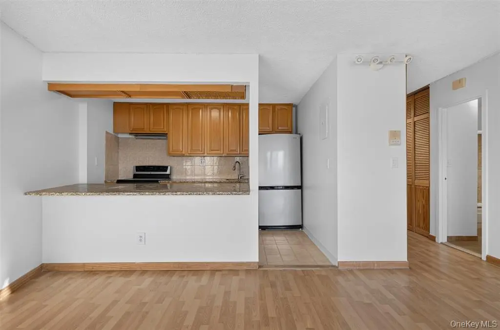 Astoria MLS#1018923 property listing photo 9