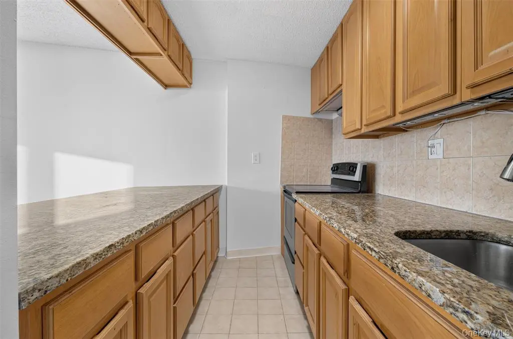 Astoria MLS#1018923 property listing photo 10