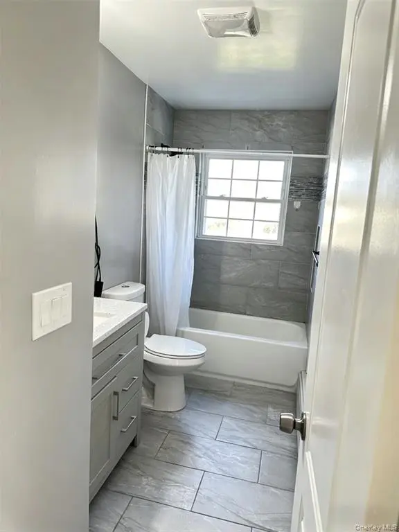Bayport MLS#1025909 property listing photo 2