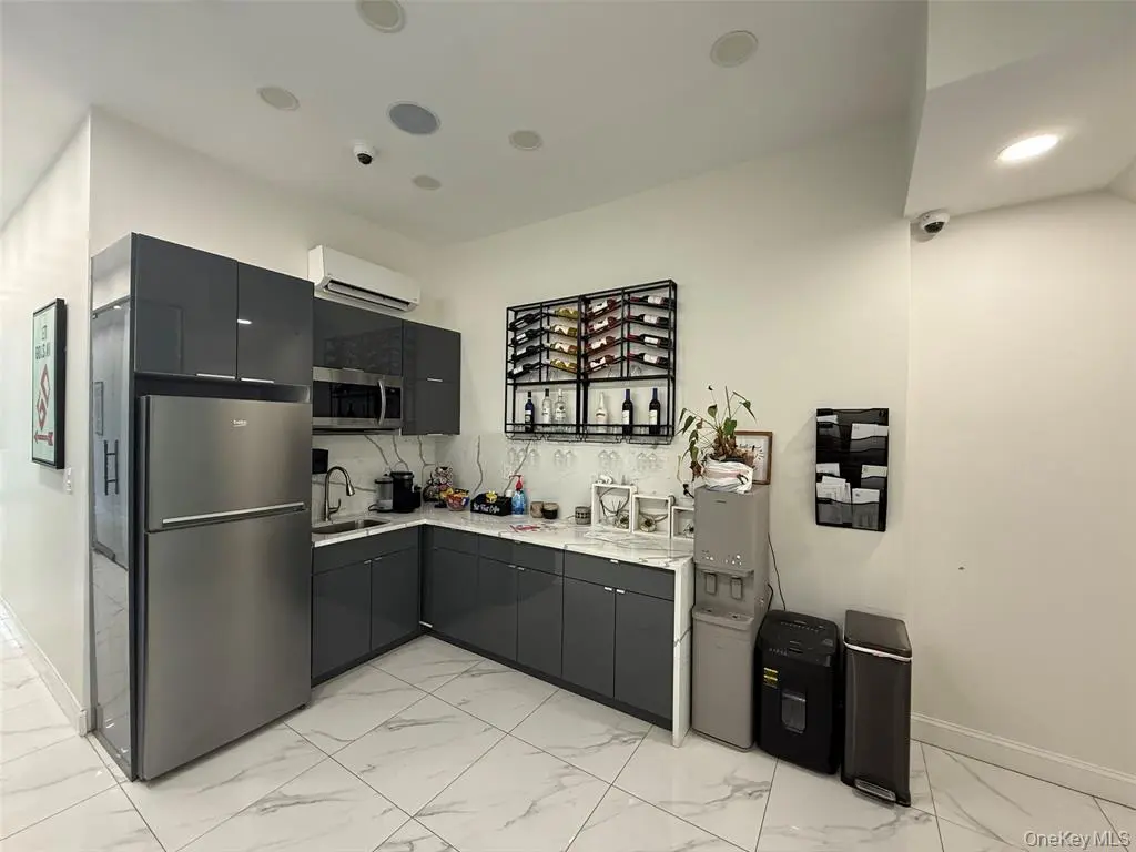MLS#971509 Bayside 房源照片 4 / listing photo 4