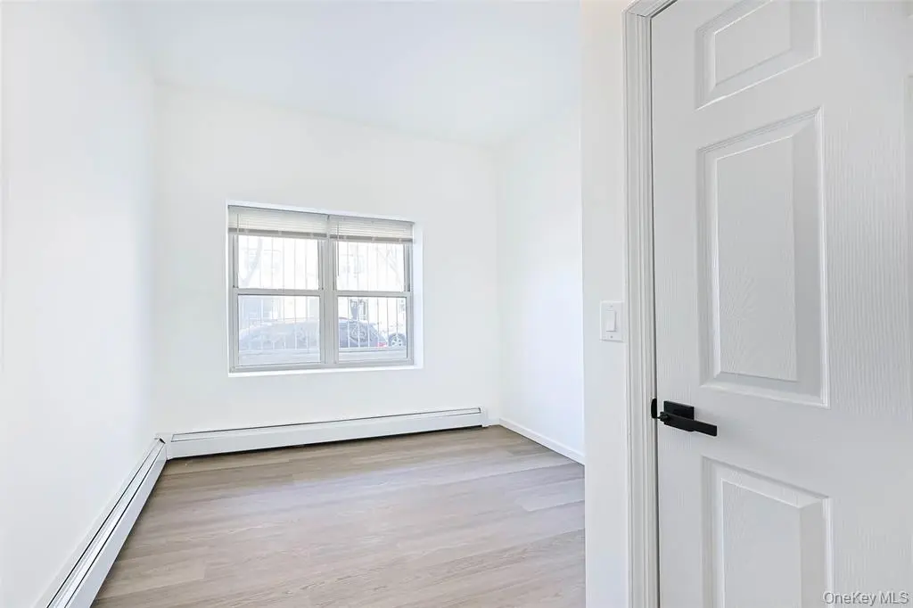 MLS#947844 Bronx 房源照片 2 / listing photo 2