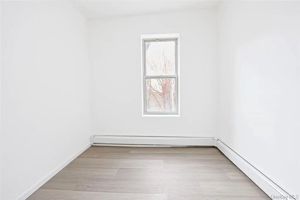 MLS#947844 Bronx 房源照片 4 / listing photo 4