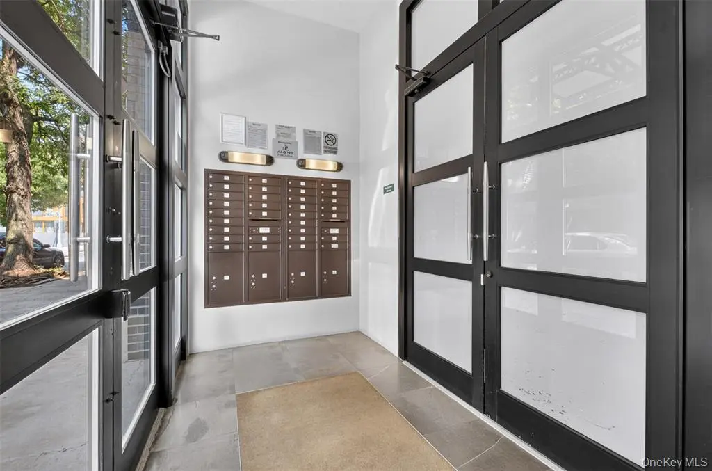 Brooklyn MLS#1020215 property listing photo 4