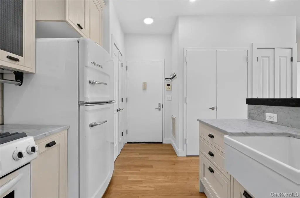 Brooklyn MLS#1020215 property listing photo 8