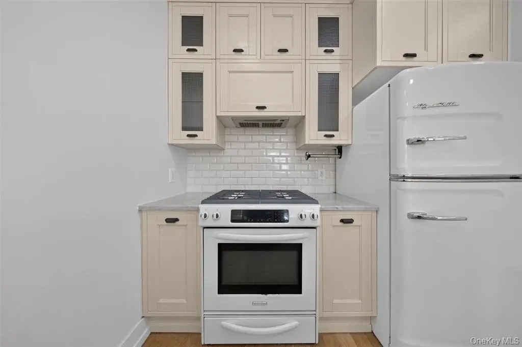 Brooklyn MLS#1020215 property listing photo 12