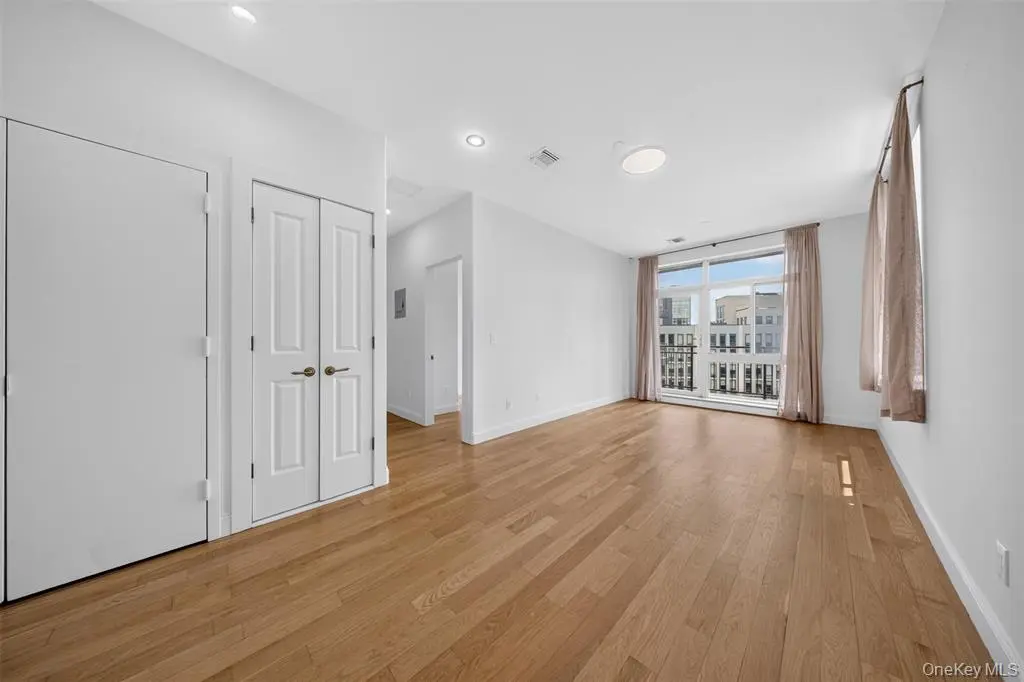 Brooklyn MLS#1020215 property listing photo 13