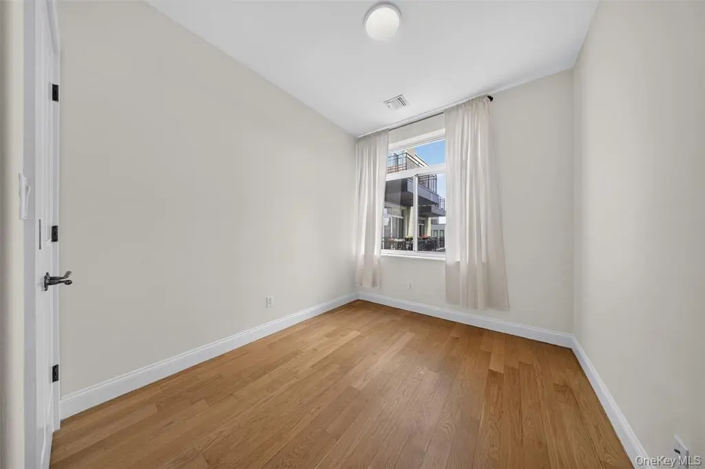 Brooklyn MLS#1020215 property listing photo 17