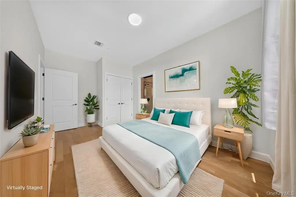 Brooklyn MLS#1020215 property listing photo 20