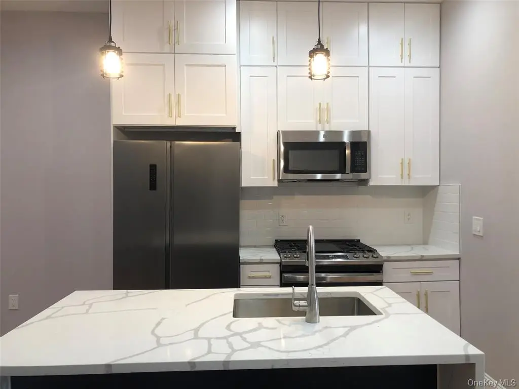 MLS#1016902 Brooklyn 房源照片 3 / listing photo 3