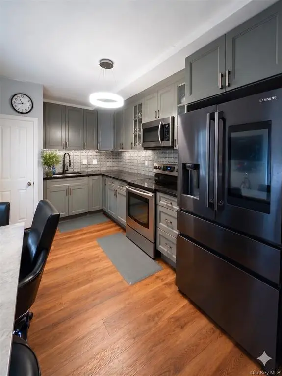 MLS#1015726 Brooklyn 房源照片 3 / listing photo 3