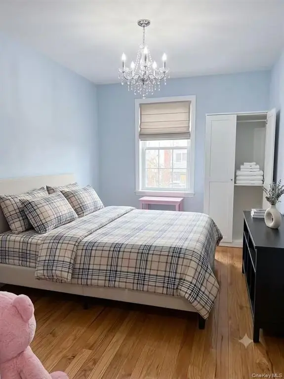 MLS#1024946 College Point 房源照片 9 / listing photo 9