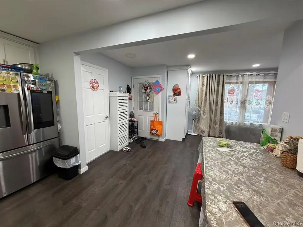 MLS#1024946 College Point 房源照片 11 / listing photo 11