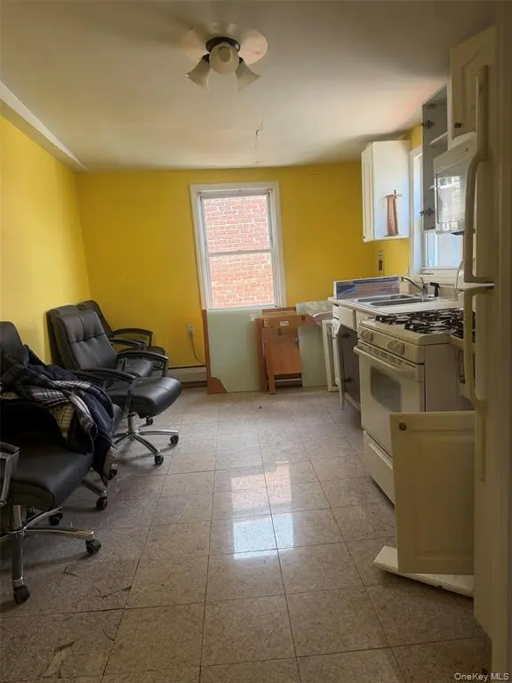 MLS#1007280 College Point 房源照片 8 / listing photo 8