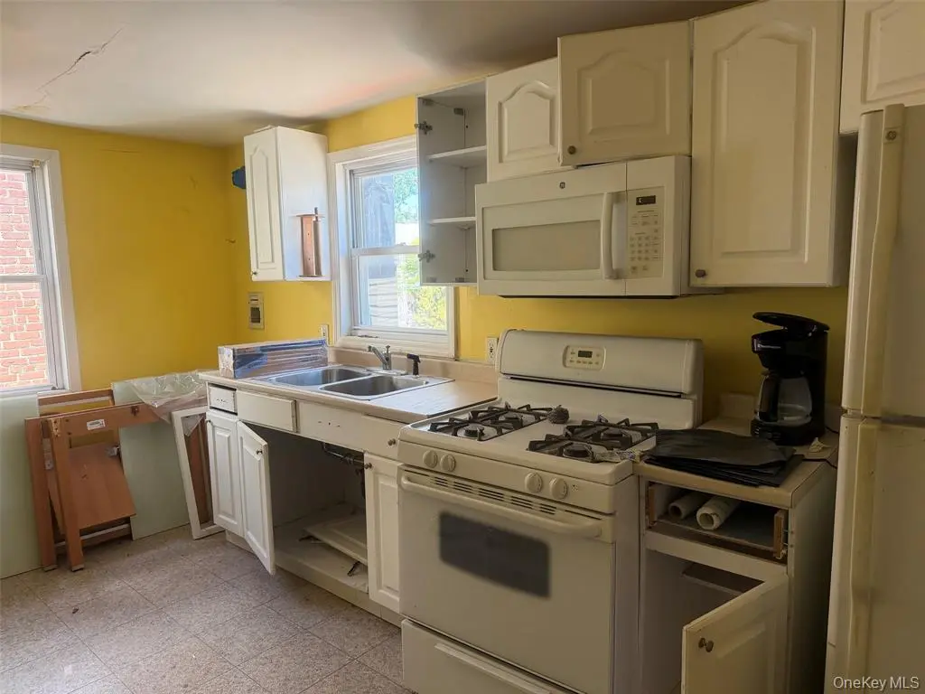 MLS#1007280 College Point 房源照片 10 / listing photo 10