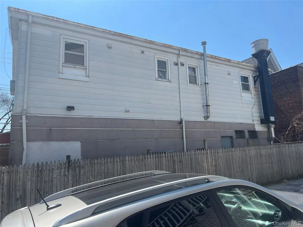 MLS#1007280 College Point 房源照片 13 / listing photo 13