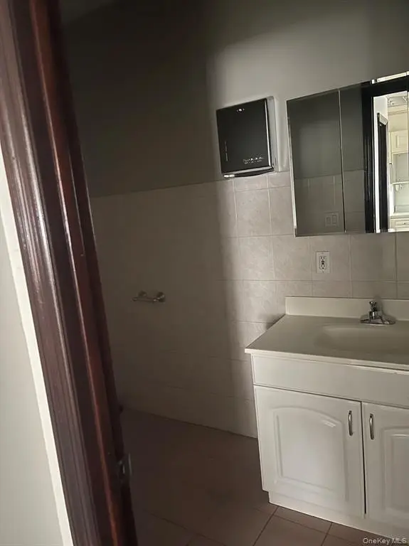 MLS#968305 College Point 房源照片 7 / listing photo 7