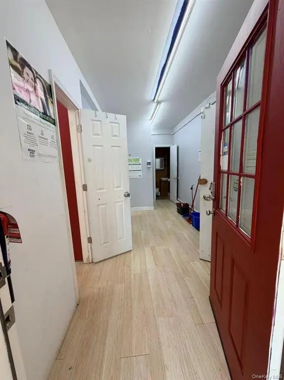 MLS#1008795 College Point 房源照片 5 / listing photo 5