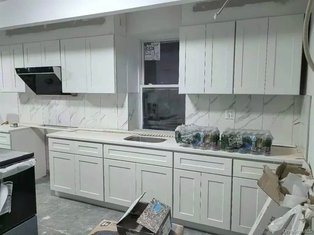 MLS#939733 College Point 房源照片 4 / listing photo 4