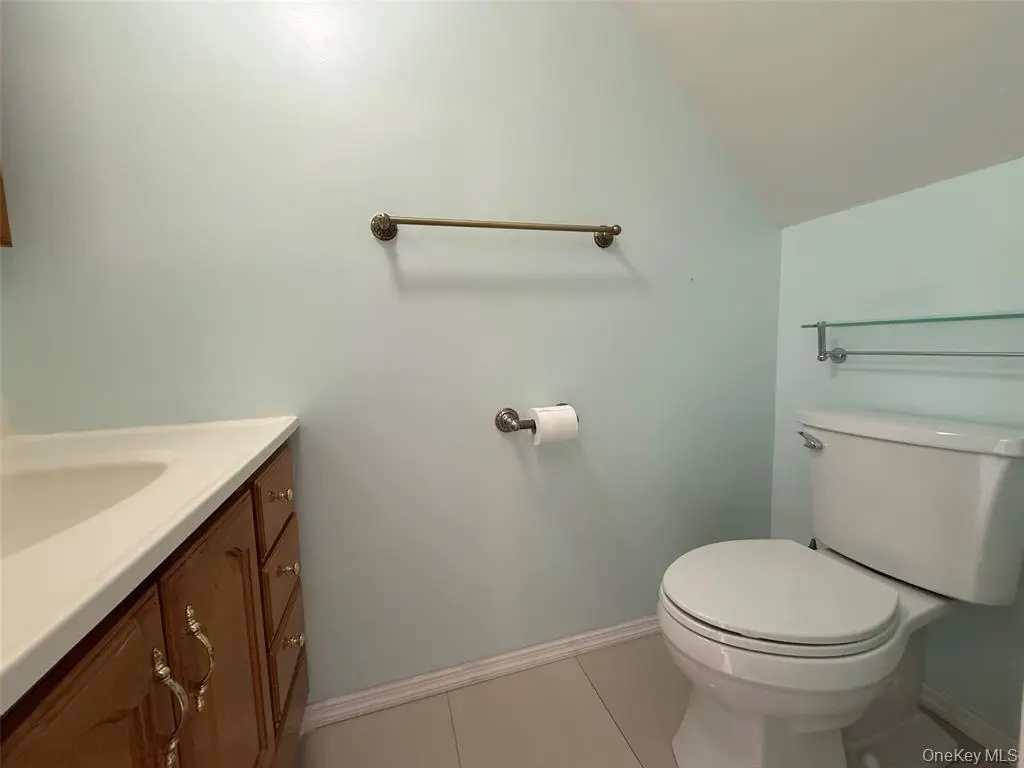 College Point MLS#1029260 property listing photo 6