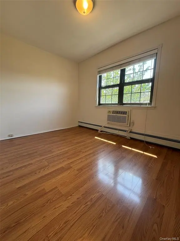 College Point MLS#1029260 property listing photo 22