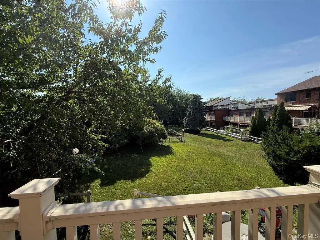 College Point MLS#1029260 property listing photo 30