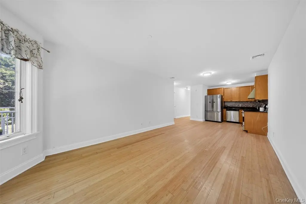 MLS#1007476 College Point 房源照片 22 / listing photo 22