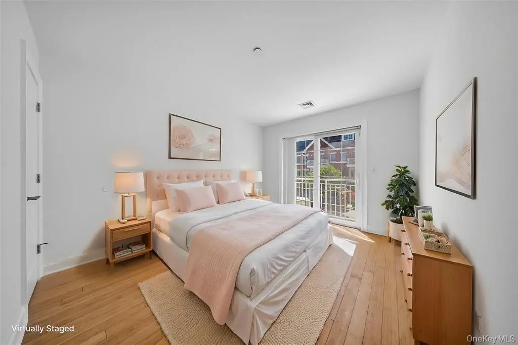 MLS#1007476 College Point 房源照片 28 / listing photo 28