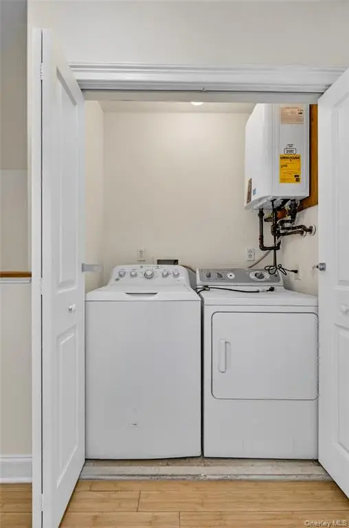 MLS#1007476 College Point 房源照片 44 / listing photo 44