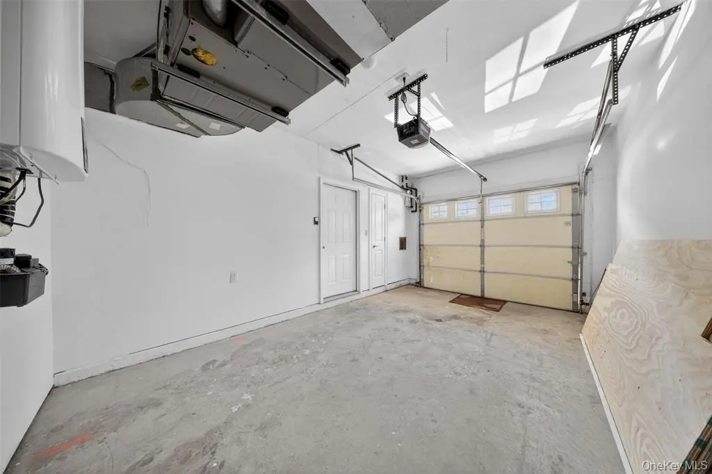 MLS#1007476 College Point 房源照片 45 / listing photo 45