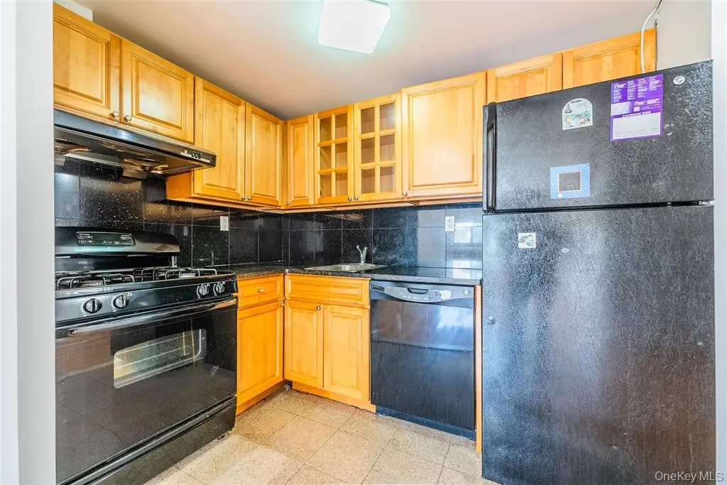 Corona MLS#996644 property listing photo 6