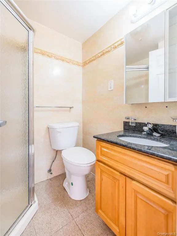 Corona MLS#996644 property listing photo 12