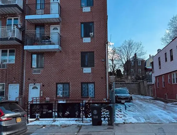 MLS#1031301 Corona 房源照片 1 / listing photo 1