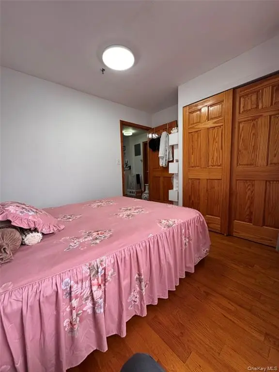 Corona MLS#980079 property listing photo 6