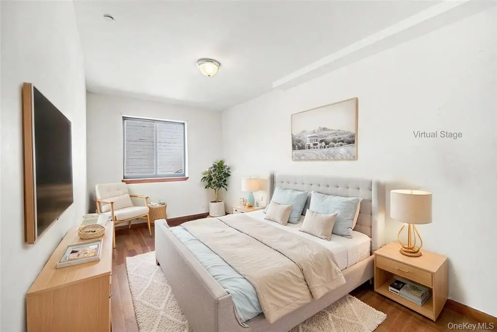MLS#1011699 Corona 房源照片 4 / listing photo 4