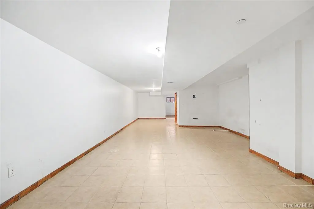 MLS#1011699 Corona 房源照片 7 / listing photo 7
