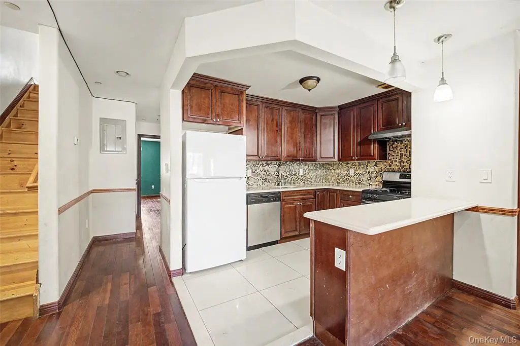 MLS#1011699 Corona 房源照片 13 / listing photo 13