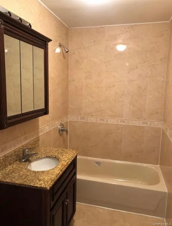 Corona MLS#1042522 property listing photo 7