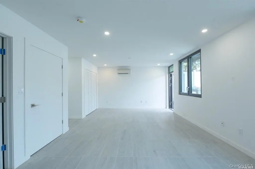 MLS#969593 Corona 房源照片 9 / listing photo 9