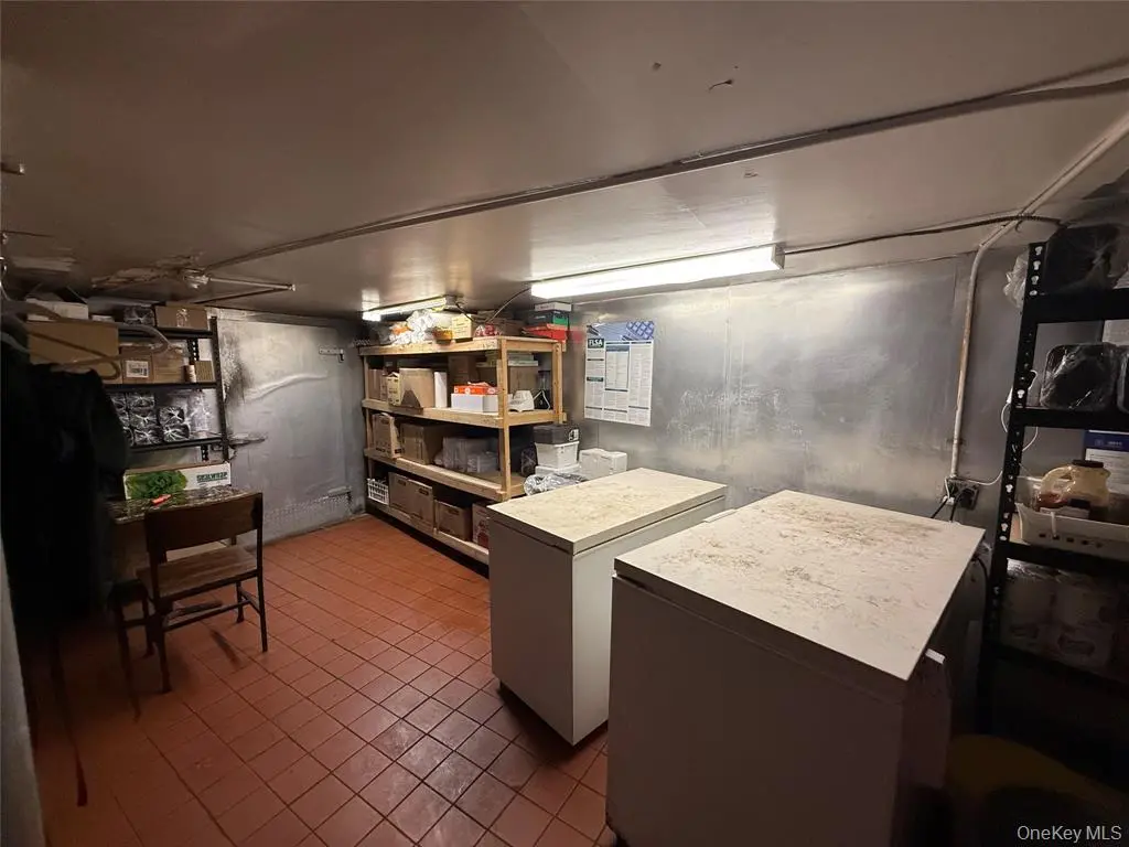MLS#1039125 Douglaston 房源照片 9 / listing photo 9