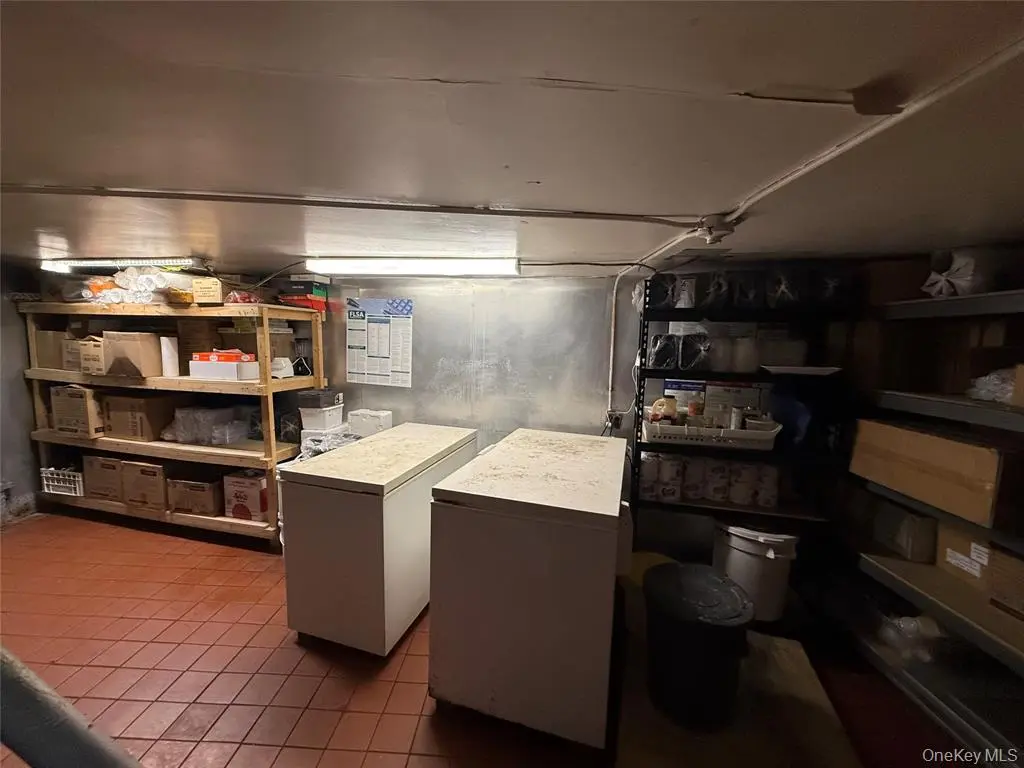 MLS#1039125 Douglaston 房源照片 13 / listing photo 13