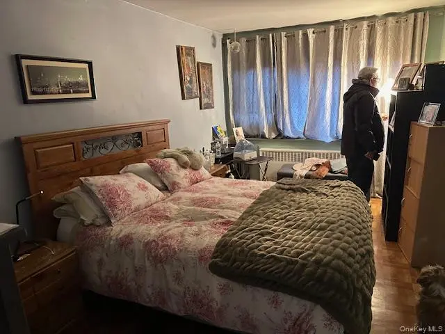 MLS#945942 East Elmhurst 房源照片 4 / listing photo 4
