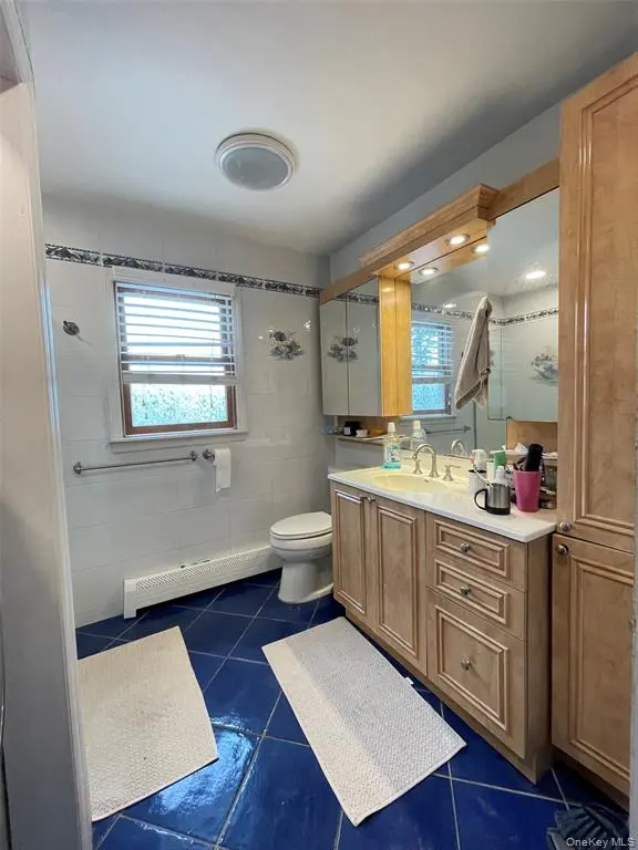 East Meadow MLS#1040859 property listing photo 14