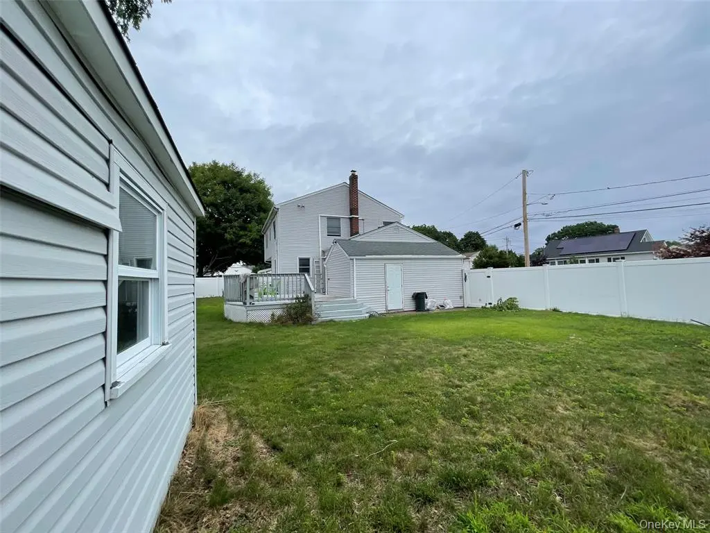 East Meadow MLS#1040859 property listing photo 23