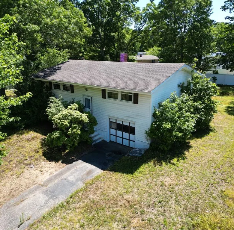 East Setauket MLS#1018650 property listing photo 1