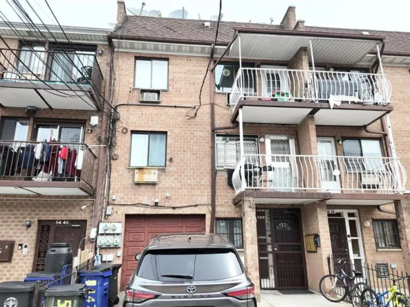 MLS#972492 Elmhurst 房源照片 1 / listing photo 1