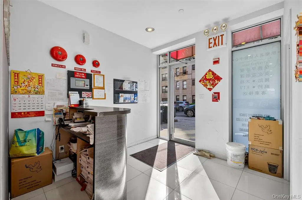 MLS#1003068 Elmhurst 房源照片 5 / listing photo 5
