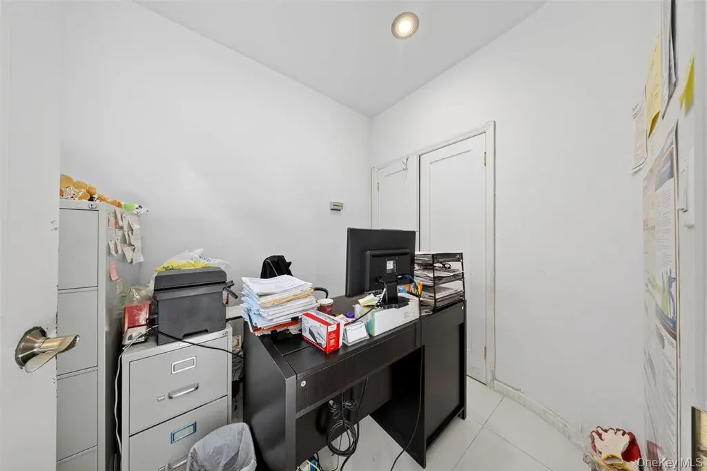 MLS#1003068 Elmhurst 房源照片 16 / listing photo 16