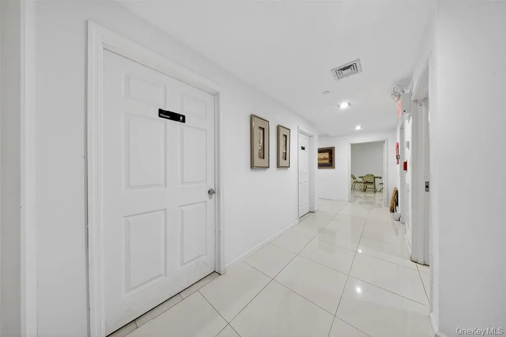 MLS#1003068 Elmhurst 房源照片 24 / listing photo 24